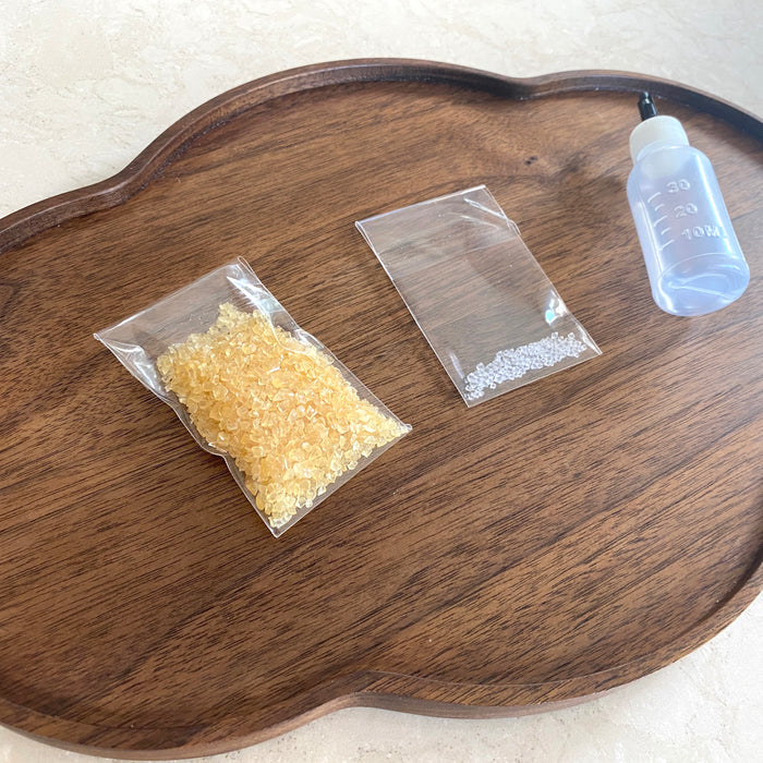 Gelatin glue beads & Alum for Minhwa coloring