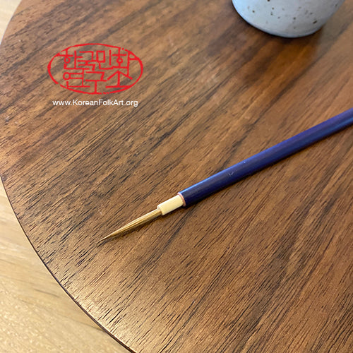 Brush - Line brush for outline or detail