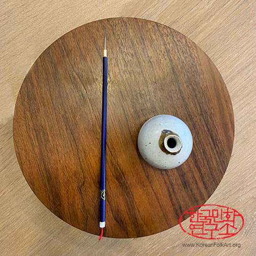 Brush - Line brush for outline or detail